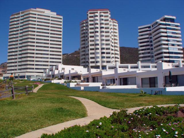 Beachfront Condo W Pools Steps To Beach & Mins To Dt Rosarito Exterior foto